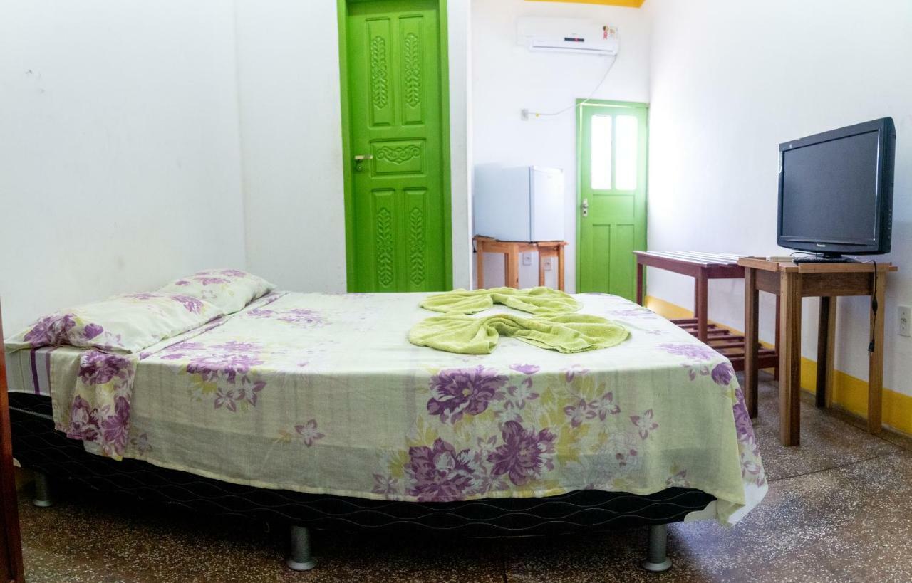 Hotel Ilha Bela Паринтинс Екстериор снимка